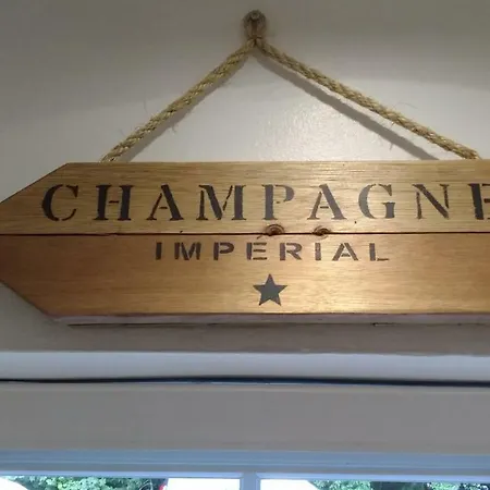 別荘 Coachhousebungalow